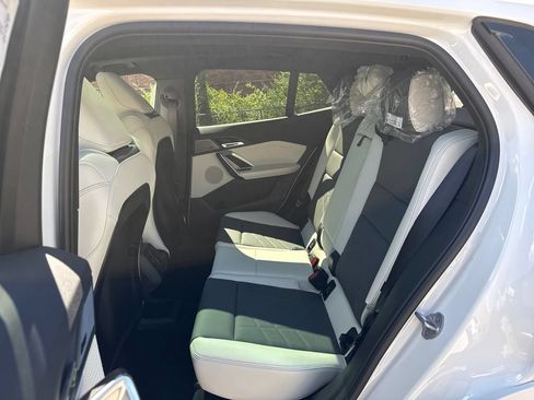 New 2026 BMW X2 xDrive28i w/ Technology Package AWD/4WD image 23