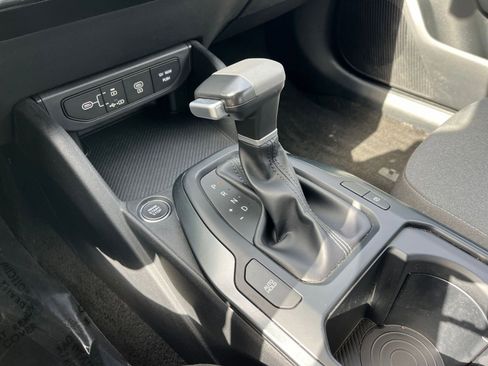 Used 2025 Kia K4 FWD image 41