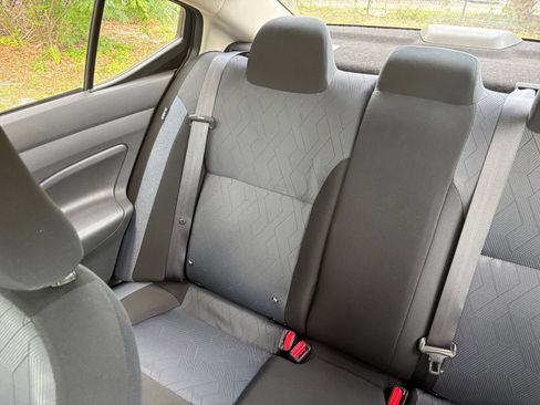 Used 2025 Nissan Versa SV FWD image 39