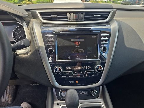 Used 2023 Nissan Murano S AWD/4WD image 8