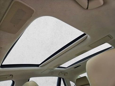 Used 2018 Lexus LS 500 w/ Luxury Package RWD image 17