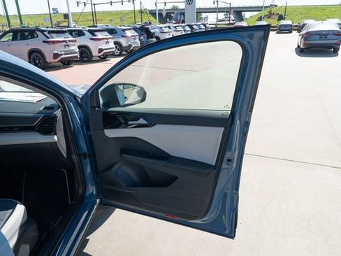 New 2026 Volkswagen Taos S FWD image 16