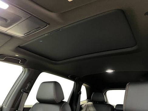 Used 2025 Honda CR-V Sport-L image 31