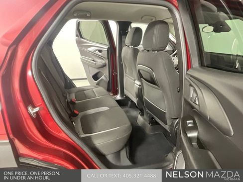 Used 2024 Chevrolet TrailBlazer LT w/ Driver Confidence Package FWD image 15