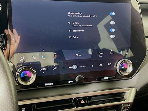 Used 2023 Lexus RX 500h F Sport image 15