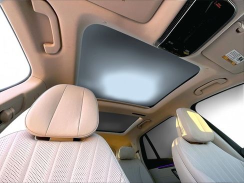 Certified 2023 Mercedes-Benz EQS 450+ SUV image 16