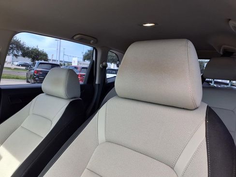 Used 2024 Honda CR-V LX image 17