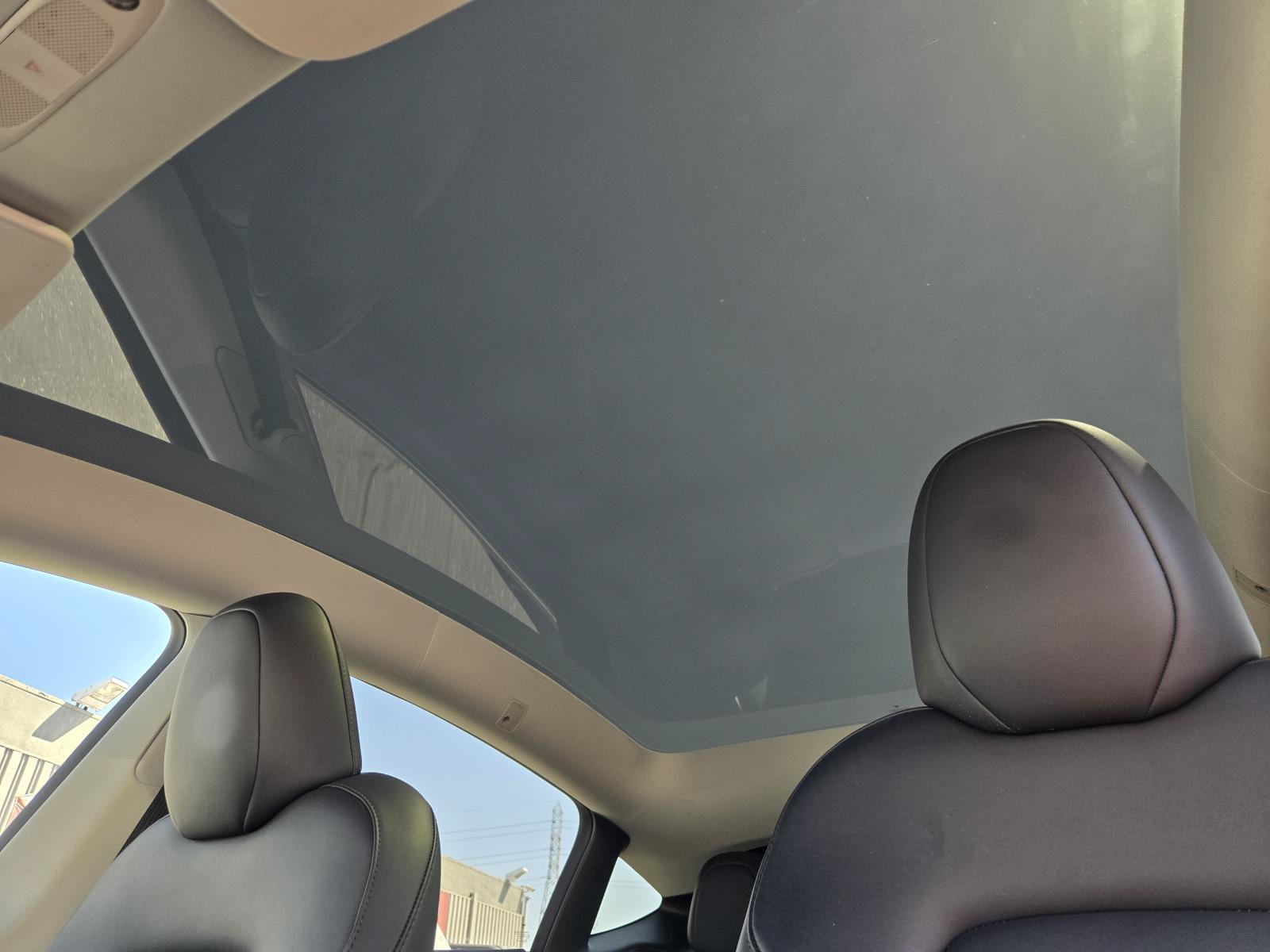 Used 2023 Tesla Model Y 2WD image 19