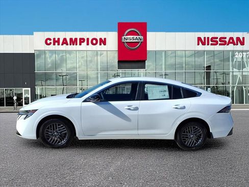 New 2026 Nissan Sentra SV w/ SV Convenience Package FWD image 4
