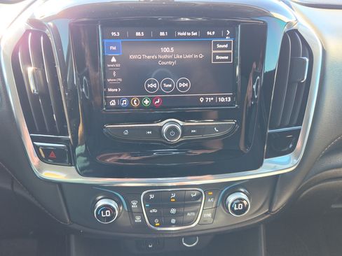 Used 2021 Chevrolet Traverse LS w/ LPO, Blackout Package AWD/4WD image 65