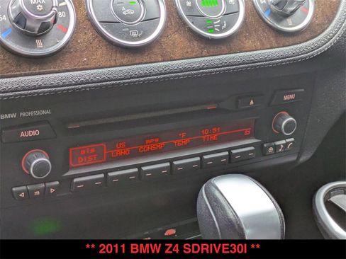 Used 2011 BMW Z4 sDrive30i image 4