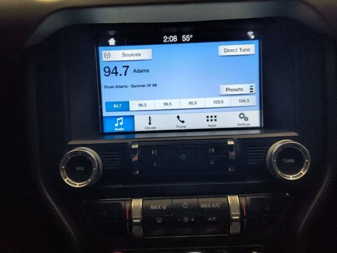 Used 2017 Ford Mustang Premium image 25