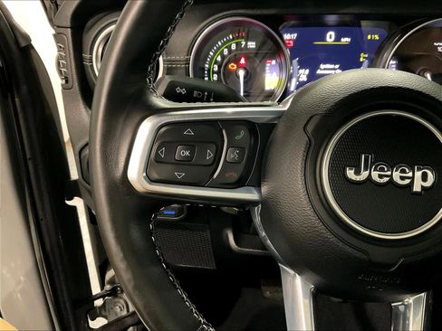 Used 2023 Jeep Wrangler Sahara w/ Cold Weather Group image 23