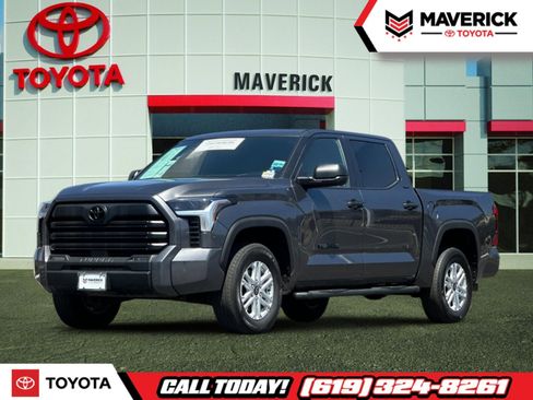 Used 2025 Toyota Tundra SR5 AWD/4WD image 1