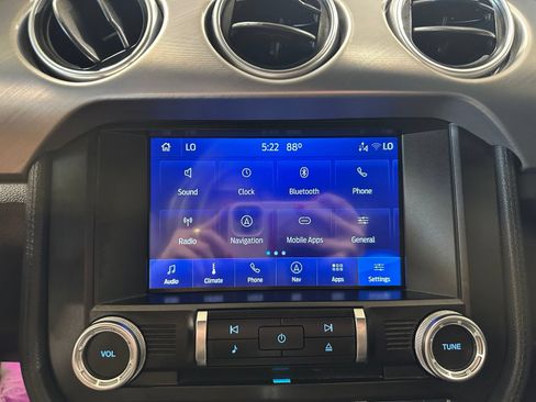 Used 2022 Ford Mustang GT Premium w/ Equipment Group 401A RWD image 28