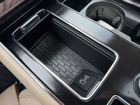 Used 2023 Lincoln Aviator Reserve w/ Equipment Group 201A image 34