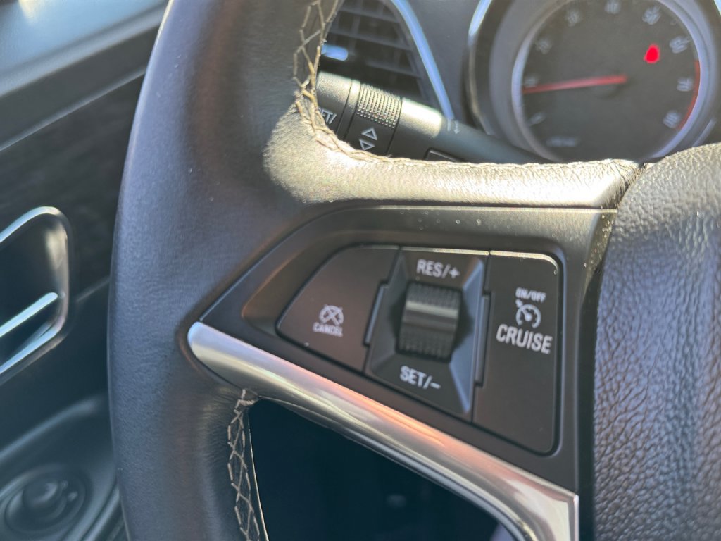 Used 2015 Buick Encore Convenience FWD image 14