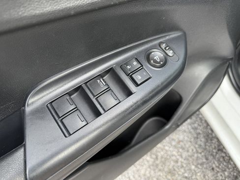 Used 2017 Honda Fit EX-L image 31
