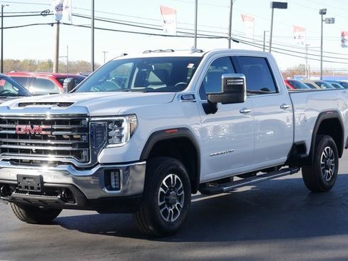 Used 2023 GMC Sierra 3500 SLT w/ SLT Premium Package image 9