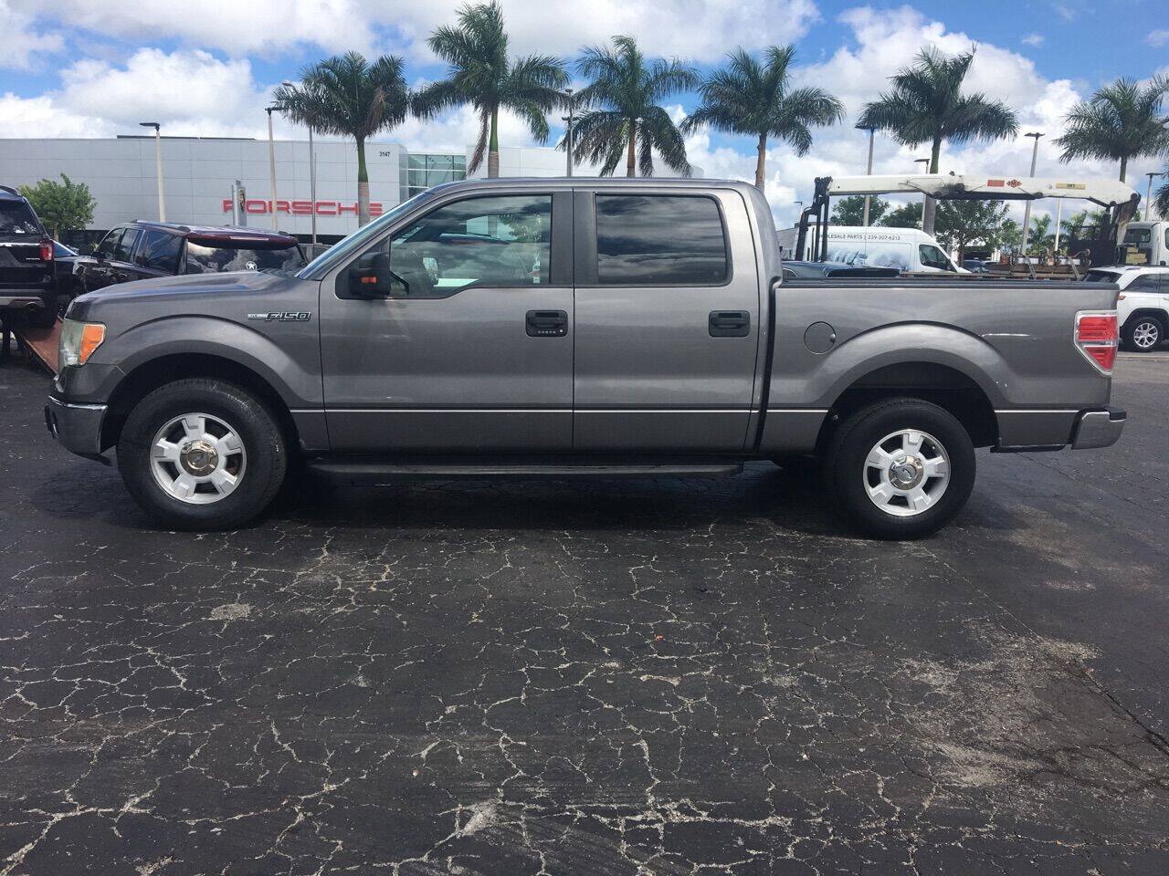Used 2014 Ford F150 XLT w/ XLT Convenience Package RWD image 1