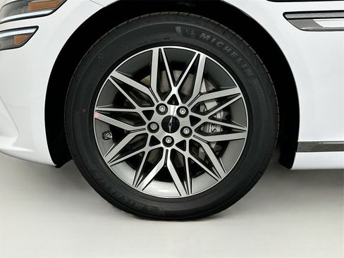 Certified 2025 Genesis G80 2.5T image 30