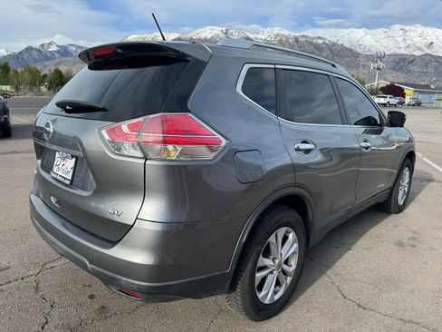 Used 2016 Nissan Rogue SV w/ SV Premium Package FWD image 5