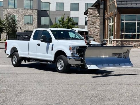 Used 2022 Ford F250 XL w/ Power Equipment Group AWD/4WD image 1