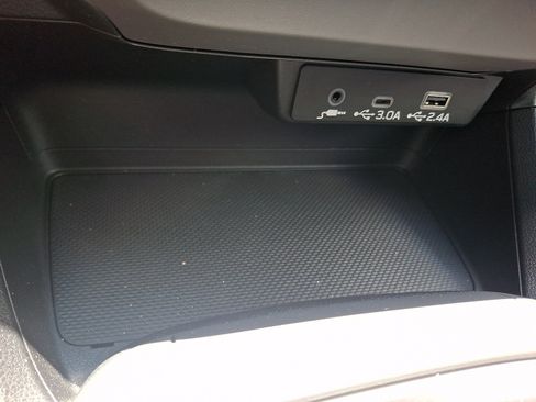 Certified 2024 Subaru Crosstrek 2.0i Premium w/ Crosstrek Mirror Package AWD/4WD image 22