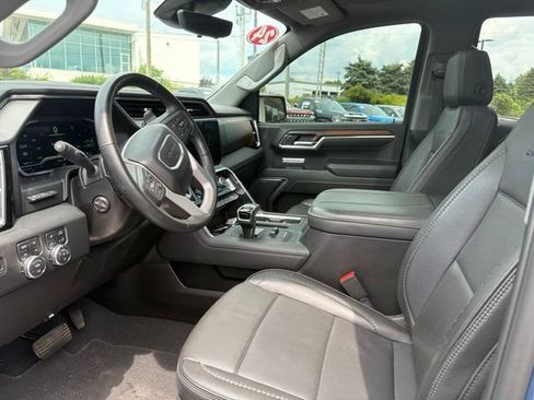 Used 2024 GMC Sierra 1500 Denali w/ Technology Package AWD/4WD image 21