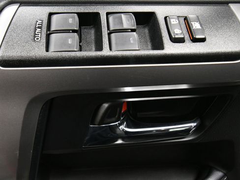 Certified 2024 Toyota 4Runner SR5 Premium image 11