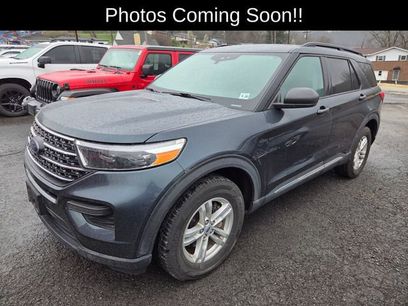 Used 2023 Ford Explorer XLT w/ Class IV Trailer Tow Package