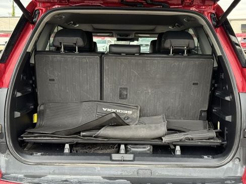 Used 2024 Toyota Sequoia Limited w/ Tow Technology Package AWD/4WD image 37