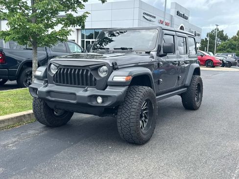 Used 2024 Jeep Wrangler Unlimited Sport AWD/4WD image 8