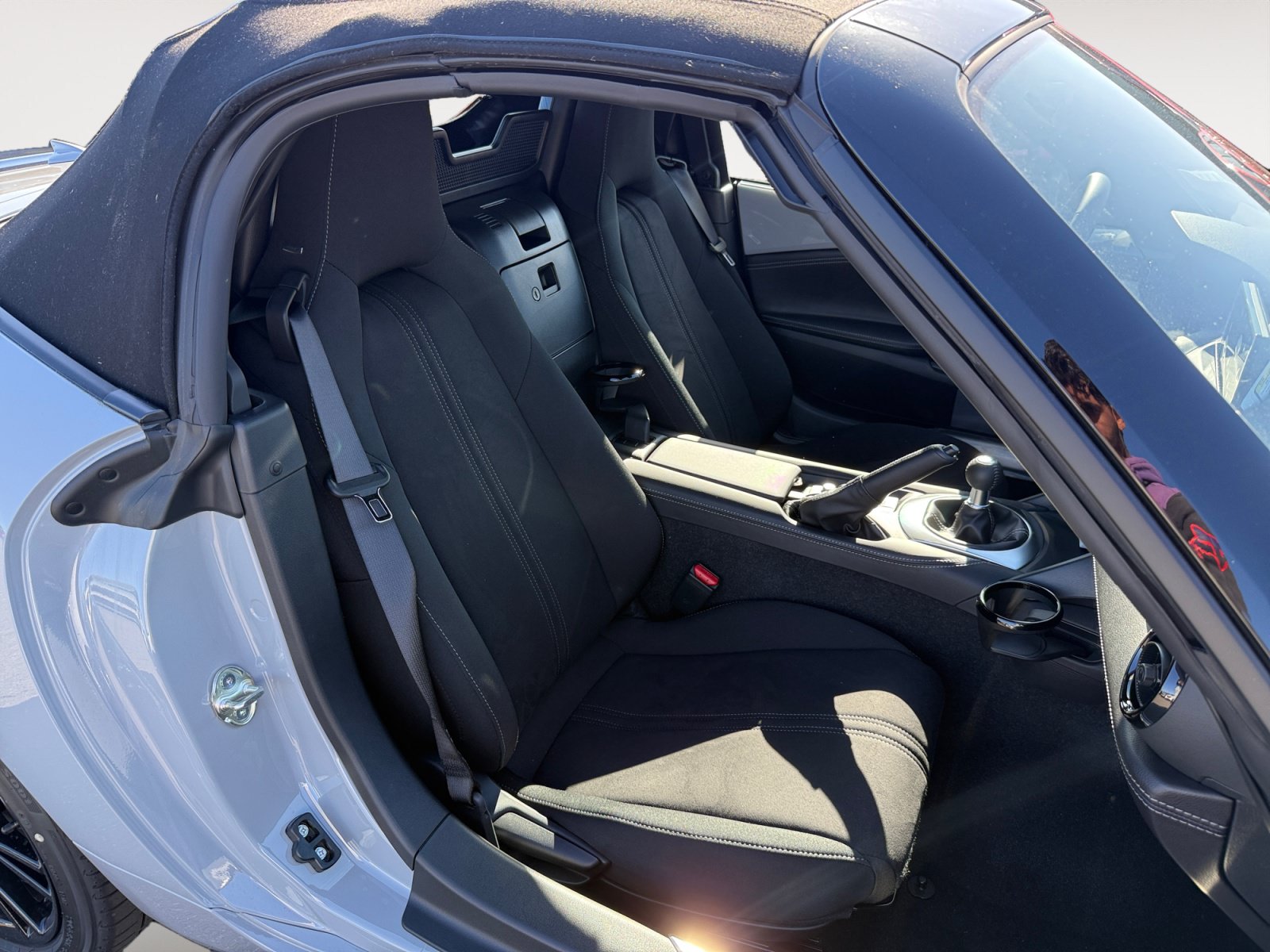 New 2026 MAZDA MX-5 Miata Club w/ Interior Package RWD image 18