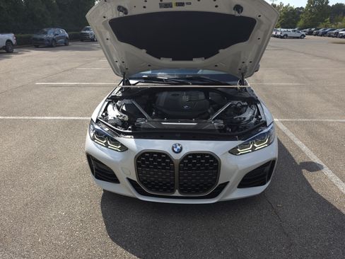 Used 2023 BMW M440i Convertible RWD image 17