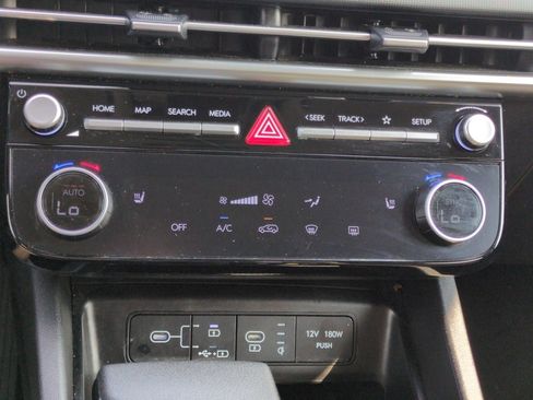 Used 2025 Hyundai Tucson SEL AWD/4WD image 21