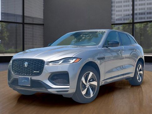 Used 2025 Jaguar F-PACE R-Dynamic S image 10