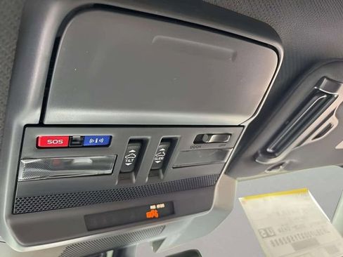 New 2026 Subaru Outback Limited AWD/4WD image 19