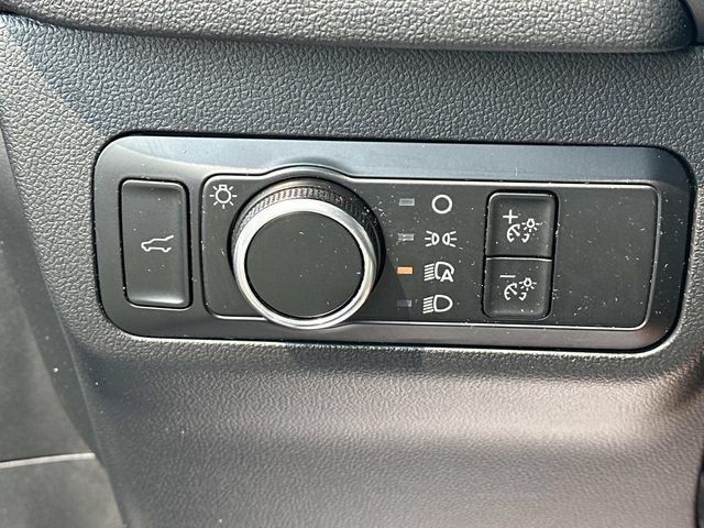Used 2024 Ford Escape Active w/ Tech Pack #2 AWD/4WD image 17