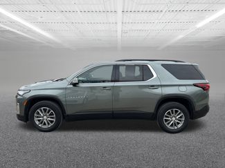 Used 2023 Chevrolet Traverse LT video 1