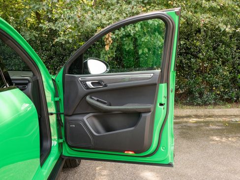 Used 2023 Porsche Macan GTS image 27