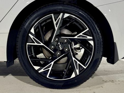 Used 2025 Kia K5 GT-Line w/ GT-Line Premium Package image 34