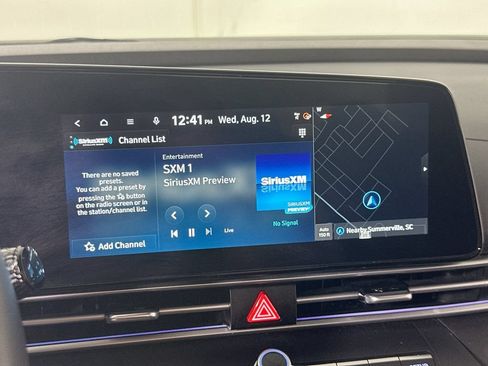 Used 2025 Hyundai Elantra SEL FWD image 29