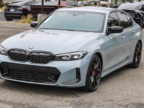 Certified 2025 BMW M340i xDrive w/ Premium Package AWD/4WD image 3