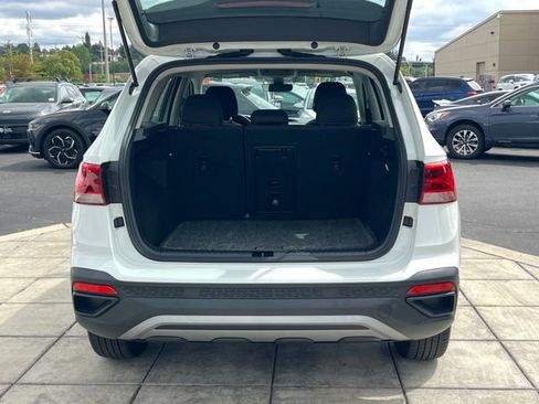 Used 2024 Volkswagen Taos S AWD/4WD image 10