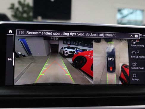 Used 2022 BMW ALPINA B7 xDrive image 35