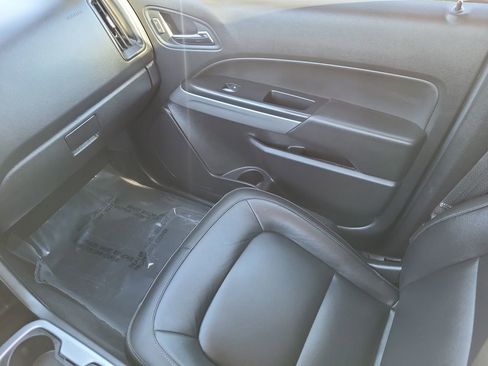 Used 2019 Chevrolet Colorado ZR2 w/ Colorado ZR2 Bison Edition image 11