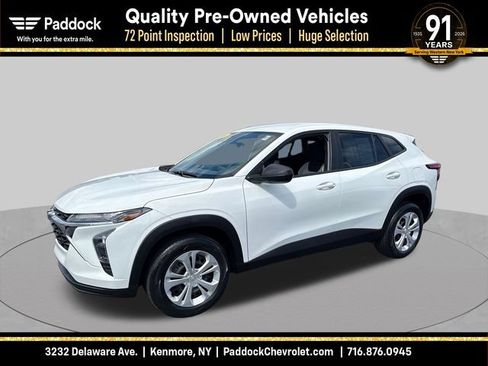 Used 2024 Chevrolet Trax LS w/ Driver Confidence Package FWD image 1
