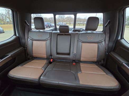 Used 2024 Ford F350 King Ranch w/ Chrome Package image 21