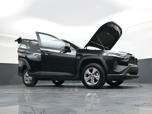 Used 2023 Toyota RAV4 XLE image 47